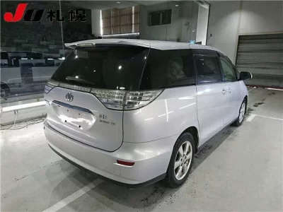 Toyota ESTIMA HYBRID