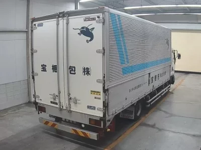 Isuzu FORWARD