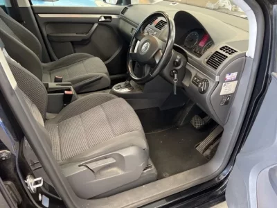 Volkswagen GOLF TOURAN