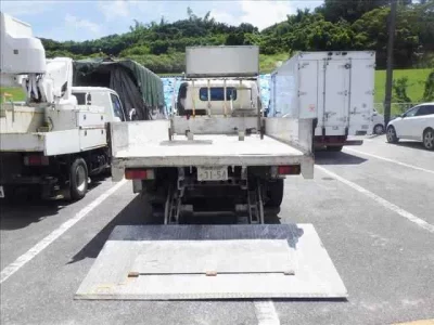 Hino DUTRO