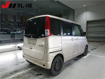Suzuki PALETTE