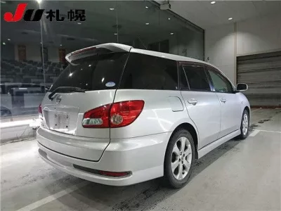 Nissan WINGROAD