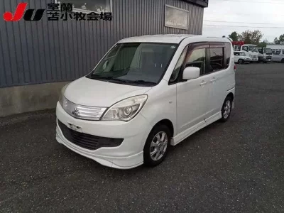 Mitsubishi DELICA D2