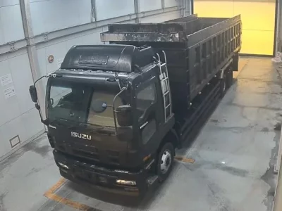 Isuzu TRUCK
