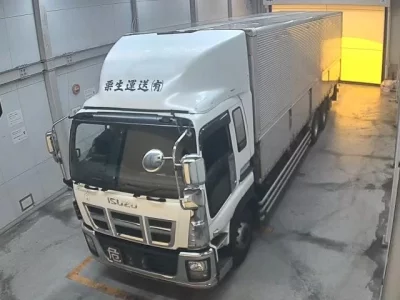 Isuzu TRUCK