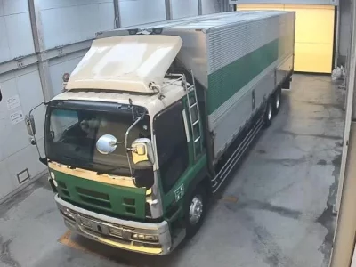 Isuzu TRUCK