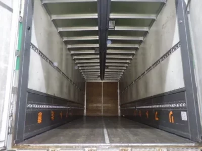 Isuzu TRUCK