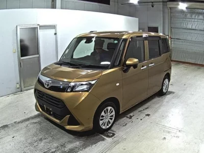Toyota TANK