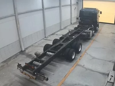 Isuzu TRUCK