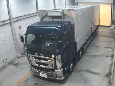 Isuzu TRUCK