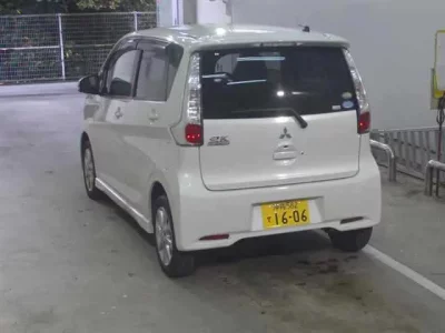 Mitsubishi EK CUSTOM