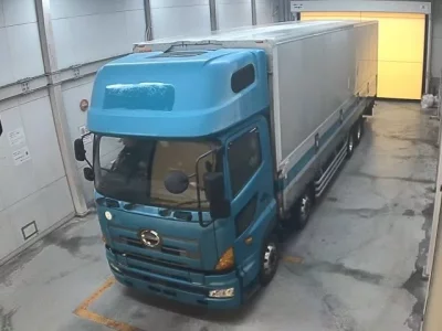 Hino TRUCK