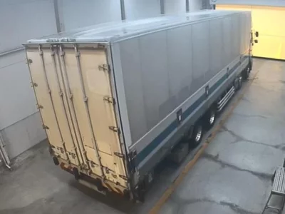 Hino TRUCK