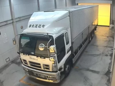 Isuzu TRUCK
