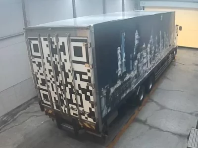 Isuzu TRUCK