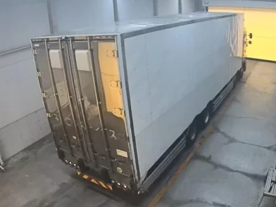 Hino TRUCK