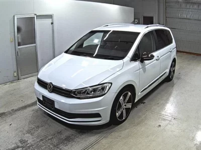 Volkswagen GOLF TOURAN