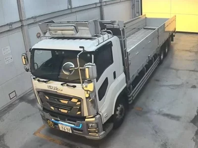 Isuzu TRUCK