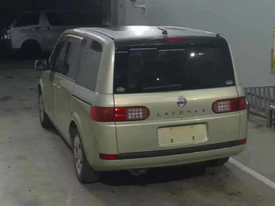 Nissan LAFESTA