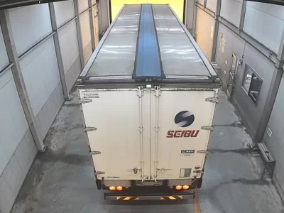 Hino TRUCK