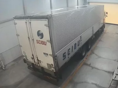 Hino TRUCK