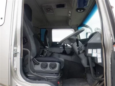 Mitsubishi FUSO TRUCK