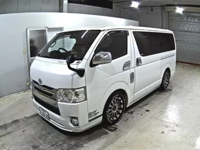 Toyota HIACE VAN