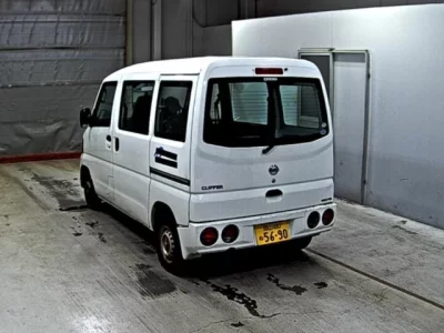 Nissan CLIPPER VAN