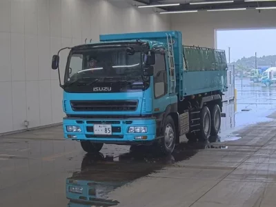 Isuzu GIGA