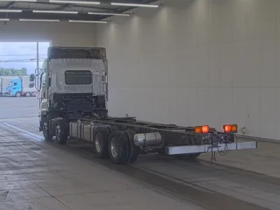 Isuzu GIGA