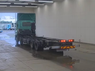 Isuzu GIGA
