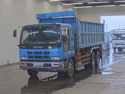 Isuzu GIGA
