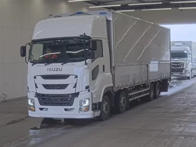 Isuzu GIGA