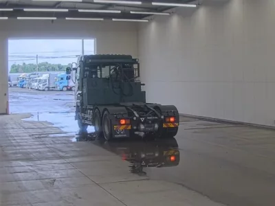 Isuzu GIGA