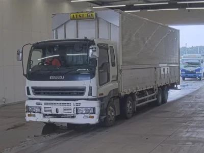 Isuzu GIGA
