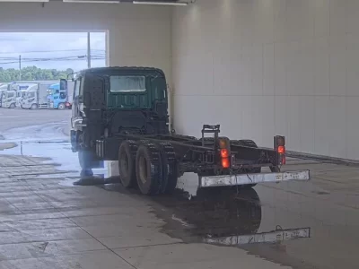 Isuzu GIGA