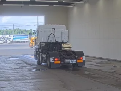 Isuzu GIGA