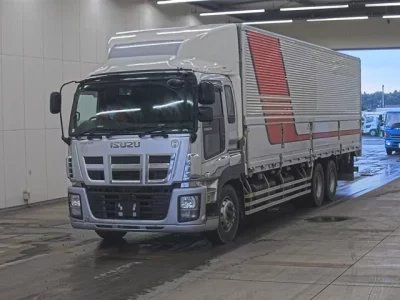 Isuzu GIGA