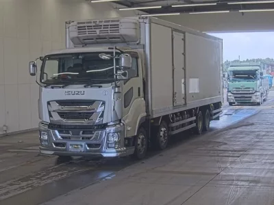 Isuzu GIGA