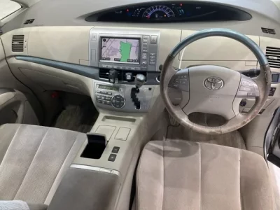 Toyota ESTIMA HYBRID