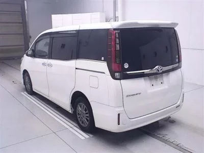 Toyota ESQUIRE