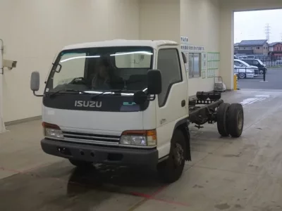 Isuzu ELF