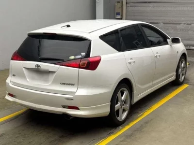 Toyota CALDINA