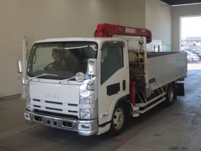 Isuzu ELF