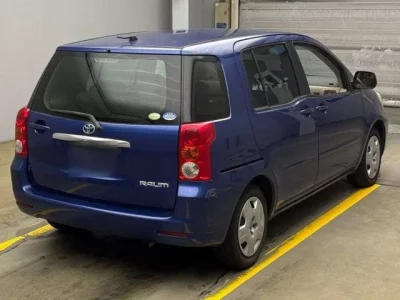 Toyota RAUM