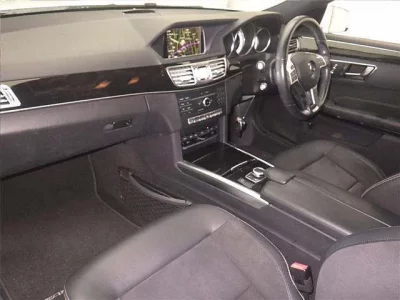 Mercedes-Benz E CLASS WAGON