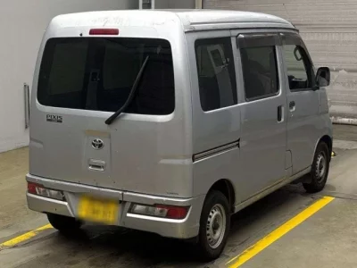 Toyota PIXIS VAN