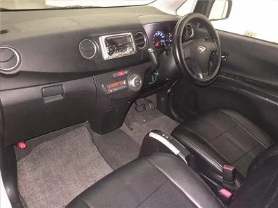 Daihatsu TANTO EXE