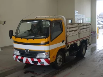 Hino DUTRO
