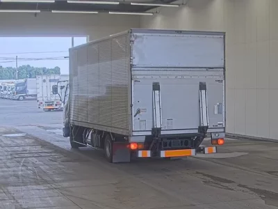 Mitsubishi FUSO FIGHTER